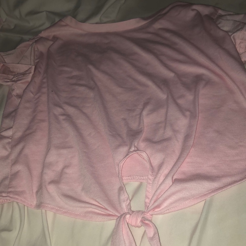 Pink knotted crop top